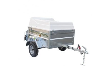 Remolque de Carga Doñana tapa poliester y puerta corredera 1200 x 1020 x 440 mm. | 300 Kg