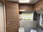 Weinsberg CaraOne 390 QD 750 kg – Bild 13